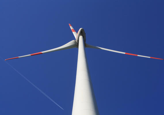 Windenergieanlagen und Flugsicherheit